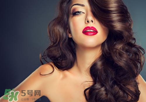 甜杏仁油適合什么皮膚？甜杏仁油適合膚質(zhì)