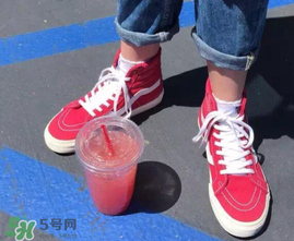 vans是什么牌子？vans范斯是什么檔次？