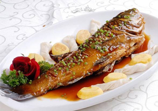 皮膚過敏可以吃魚嗎？皮膚過敏能不能吃魚？