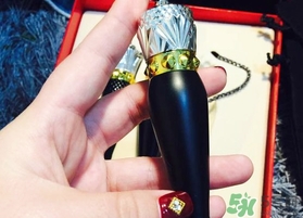 女王權(quán)杖口紅多少錢(qián)?女王權(quán)杖口紅真品官網(wǎng)價(jià)格