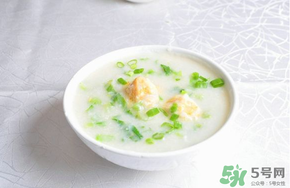 薺菜可以煮粥嗎？薺菜粥怎么做好吃？
