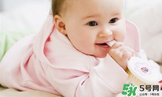 寶寶咳嗽可以吃雞蛋嗎？寶寶咳嗽老不好怎么辦？