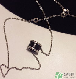 寶格麗項(xiàng)鏈?zhǔn)鞘裁床馁|(zhì)？寶格麗bvlgari項(xiàng)鏈?zhǔn)倾y的嗎？