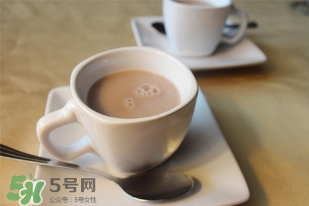 喝阿華田會(huì)胖嗎？早上喝阿華田會(huì)胖嗎？
