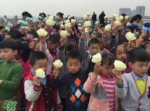 清明節(jié)小孩能上墳嗎？清明節(jié)可以帶小孩掃墓嗎？