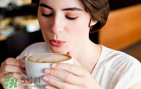 怎樣預(yù)防臉上長(zhǎng)斑？如何預(yù)防臉上長(zhǎng)斑