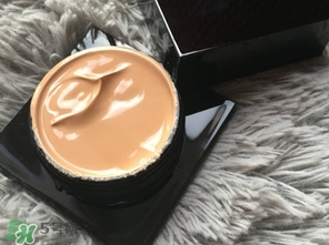 serge lutens鹵蛋粉底霜多少錢？蘆丹氏粉底霜專柜價格