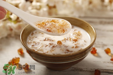 吃桃膠會發(fā)胖嗎？桃膠吃多了會胖嗎？