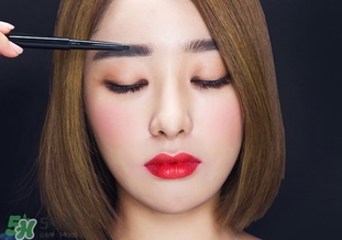 云皙是什么牌子？云皙化妝品是品牌嗎？