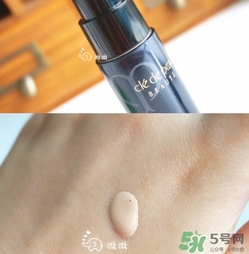 cpb粉底液和粉霜哪個(gè)好？cpb粉底液和粉霜區(qū)別