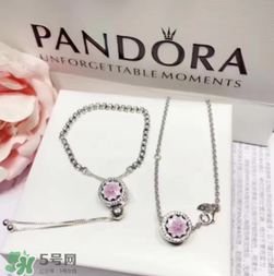 潘多拉2017新品桃花項(xiàng)鏈多少錢？pandora新品桃花項(xiàng)鏈專柜價(jià)格