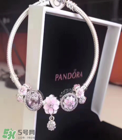 潘多拉桃花系列手鏈怎么看真假？pandora新品桃花手鏈真假辨別