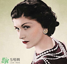 白百合長款白色外套是什么牌子？白百合長款白色外套是哪個品牌？