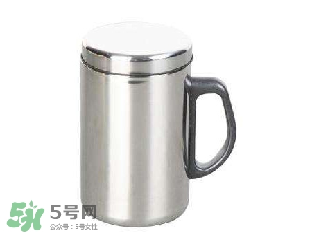 玻璃杯喝水安全嗎？玻璃杯喝水安不安全