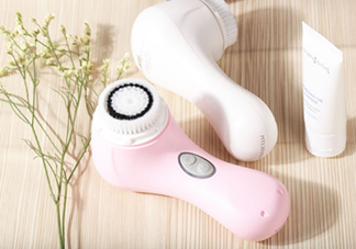 clarisonic洗臉?biāo)⑺㈩^哪種好？科萊麗洗臉?biāo)⑺㈩^怎么裝？