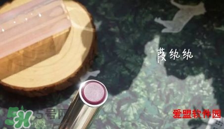 迪奧變色唇膏005和006哪個(gè)好看？dior變色唇膏005和006試色圖