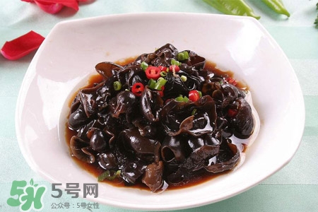 手術(shù)后能吃黑木耳嗎？做完手術(shù)可以吃黑木耳嗎？