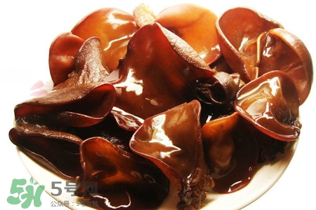 手術(shù)后能吃黑木耳嗎？做完手術(shù)可以吃黑木耳嗎？