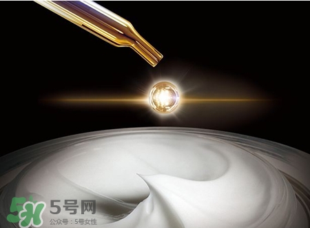 雅詩(shī)蘭黛小棕蜜精華油好用嗎?雅詩(shī)蘭黛小棕蜜怎么樣?