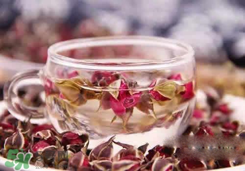 玫瑰水泡面膜怎么樣？玫瑰水怎么泡面膜？