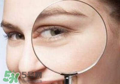 為什么臉上長脂肪粒？臉上長脂肪粒是什么原因