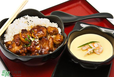 吃快餐抽兩瓶黑血是真的嗎？吃快餐血會(huì)變黑嗎？