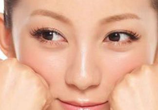為什么臉上長(zhǎng)脂肪粒？臉上長(zhǎng)脂肪粒是什么原因