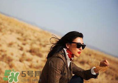頭發(fā)掉的厲害怎么辦？頭發(fā)掉的厲害是什么原因