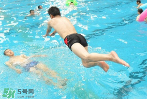 四月份可以游泳嗎？幾月份可以游泳？