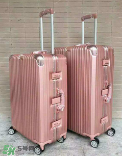 rimowa日默瓦箱子怎么看真假？日默瓦拉桿箱真假辨別
