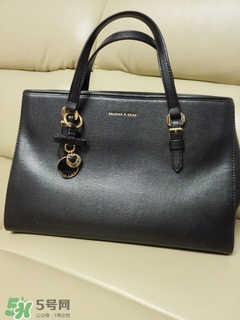 charles keith是什么牌子？屬于什么檔次