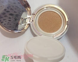 ysl蕾絲氣墊粉餅怎么用？ysl超模蕾絲氣墊粉餅使用方法