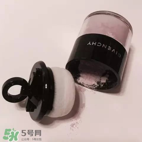 紀梵希花朵浮雕彩妝盤多少錢？紀梵希花朵浮雕高光修容盤價格