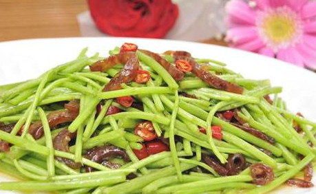 藜蒿葉子為什么不能吃？藜蒿葉子為什么不可以吃