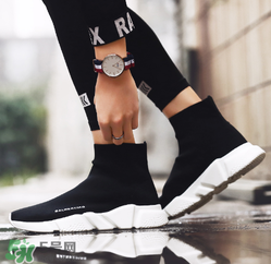 今年流行乾隆皇帝的鞋是什么鞋？乾隆皇帝的鞋就是襪子鞋嗎？