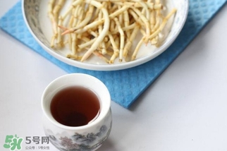 吃魚腥草可以喝酒嗎？吃魚腥草能喝酒嗎