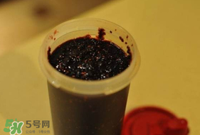 桑葚能染頭發(fā)嗎？桑葚染發(fā)劑自制