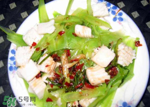 萵筍能和豆腐一起吃嗎？豆腐和萵筍可以一起吃嗎？