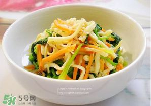 洋蔥和胡蘿卜能一起吃嗎？洋蔥和胡蘿卜可以一起炒嗎？