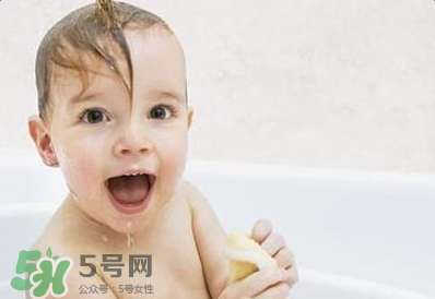 寶寶便秘喝什么果汁好？寶寶便秘喝什么果汁？