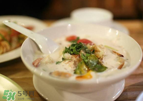 花甲能和豆腐一起吃嗎？花甲和豆腐能一起吃嗎？