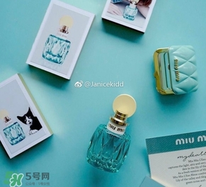 miu miu隨身鏡多少錢？miu miu限量隨身鏡價格上市時間
