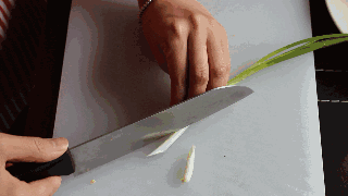 蒜苗怎么切？蒜苗如何切