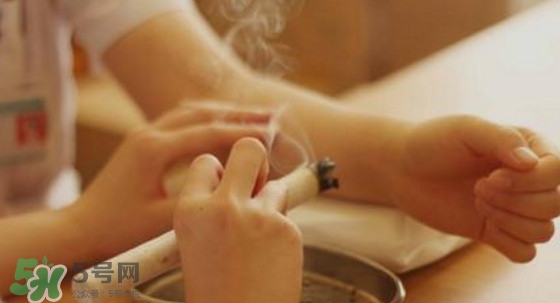 月經(jīng)期艾灸好嗎？月經(jīng)期可以艾灸嗎