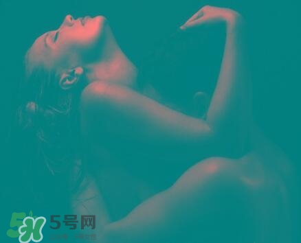 什么時(shí)候第一次性行為合適？第一次性行為的年齡