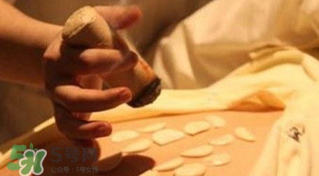 月經(jīng)期艾灸好嗎？月經(jīng)期可以艾灸嗎