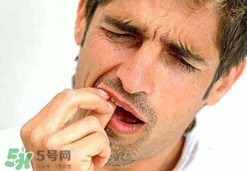 牙齒松動能自己恢復嗎？牙齒松動會自己恢復嗎