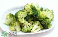 西蘭花焯水用冷水還是熱水？西蘭花焯水多久