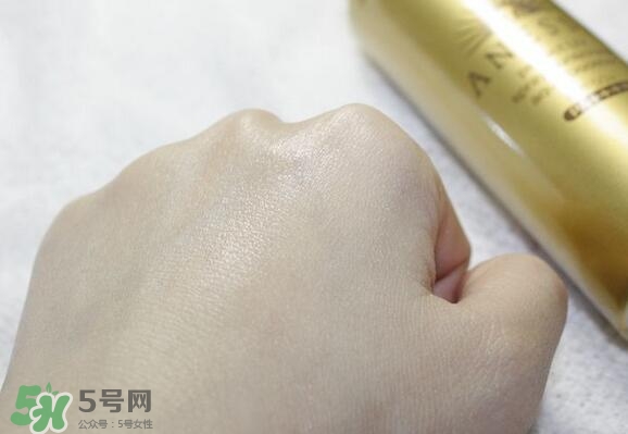安耐曬噴霧可以帶上飛機(jī)嗎？安耐曬防曬噴霧可以托運嗎？