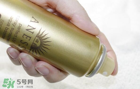 安耐曬噴霧可以帶上飛機(jī)嗎？安耐曬防曬噴霧可以托運嗎？